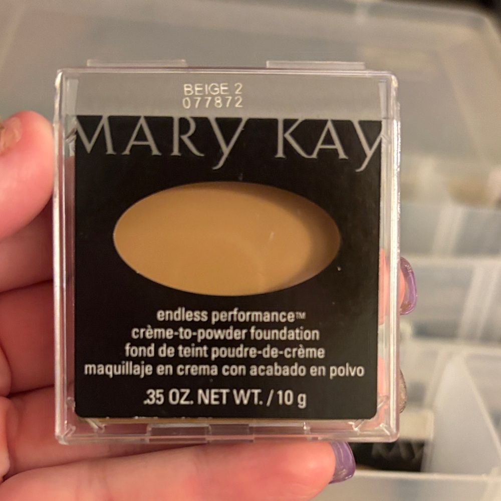 Mary Kay Endless Performance Crème-to-Powder Foundation - Beige 2
